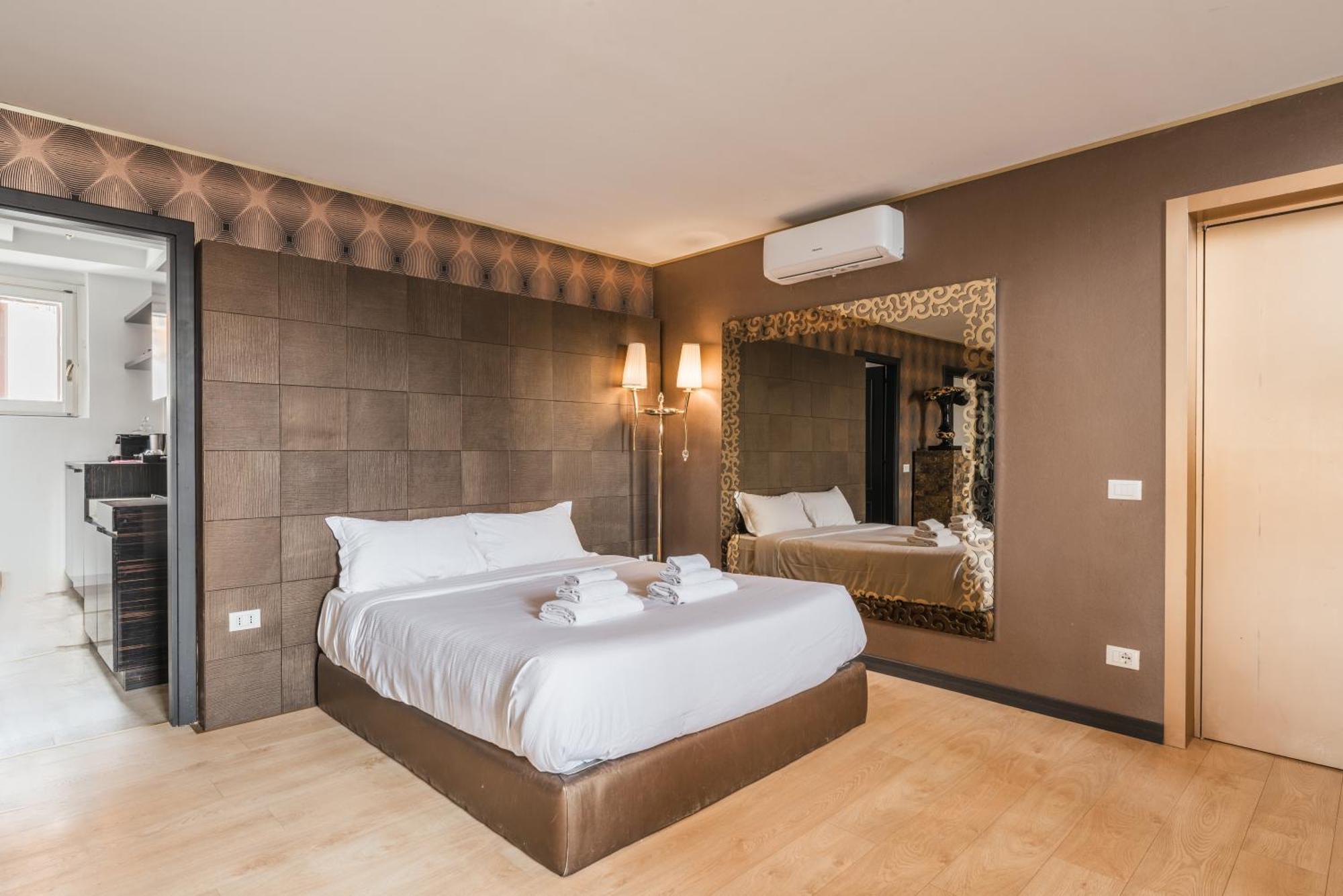 Penthouse Suite Rome - Private Suites Екстер'єр фото